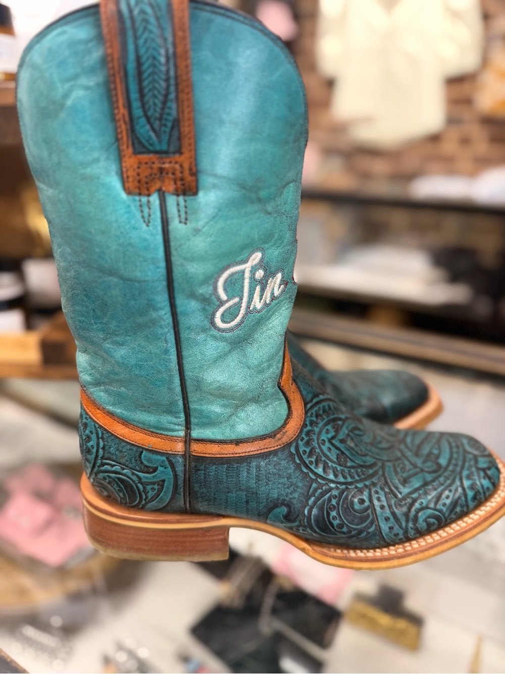 Tin Haul “Blazin trails”  turquoise Leather Cowboy Boots size 7